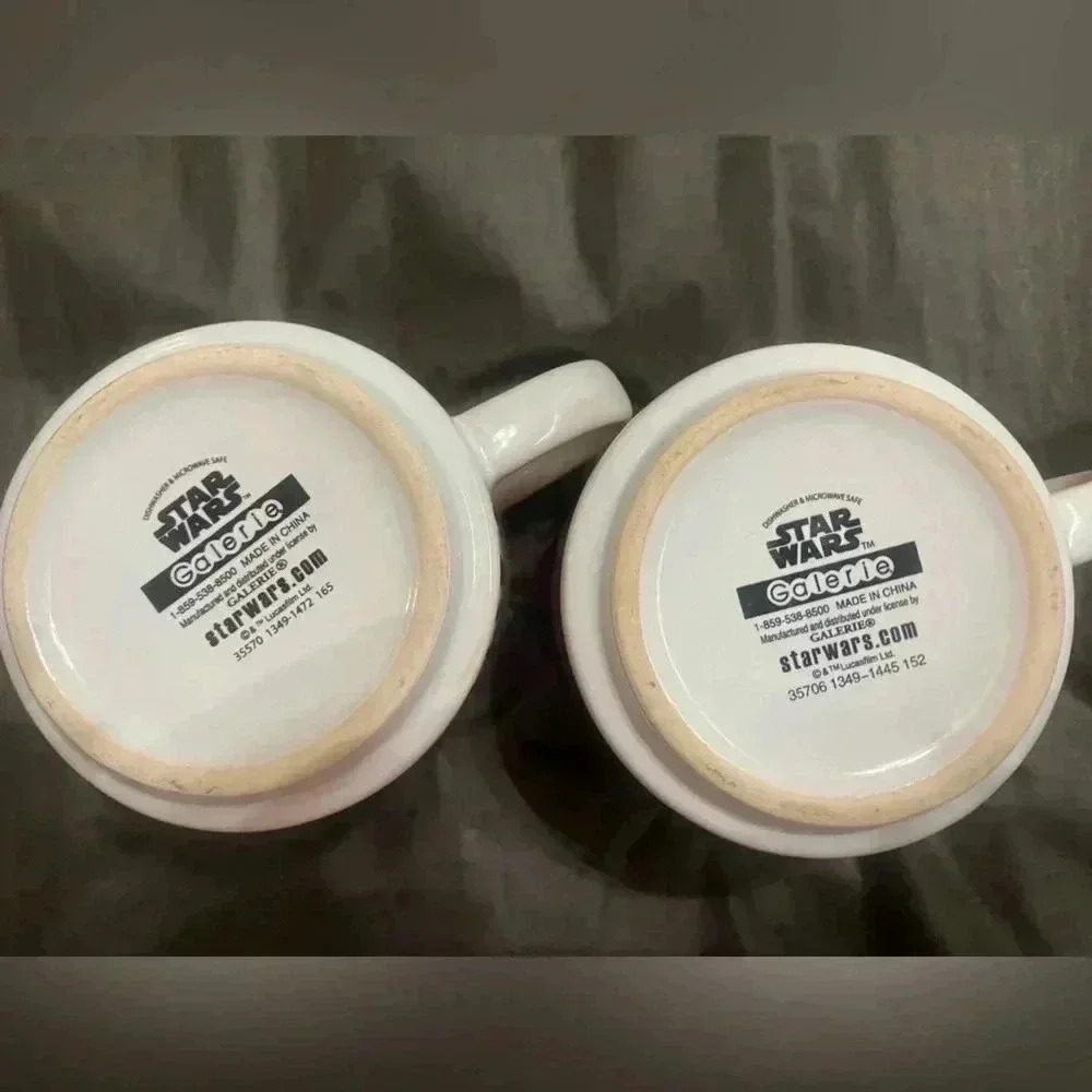 Star Wars Bundle - Two Coffee, Hot Chocolate or Tea Mugs & Hasbro Playskool Hero - Picture 9 of 9